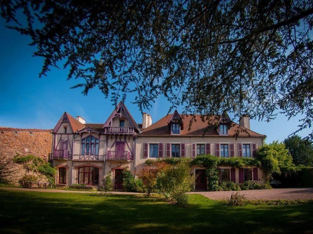 Au Puy Des Vérités Lapalisse Extérieur photo